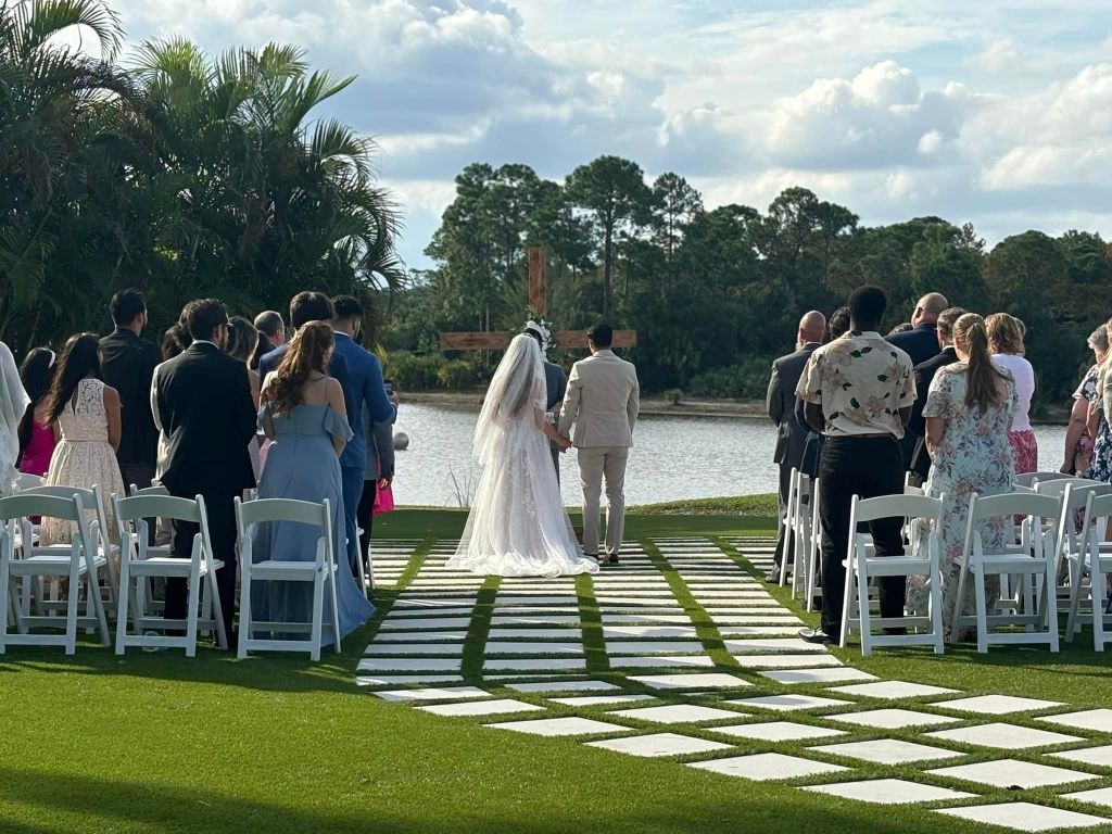 Palm Beach wedding music, Jupiter Florida wedding music, West Palm Beach wedding music, wedding music, wedding band, wedding violin, wedding guitar, wedding quartet, wedding piano, wedding singer, wedding venue, Palm Beach wedding venue, palm beach banquet, Palm Beach ballroom, Jupiter Florida Banquet, Jupiter Florida ballroom